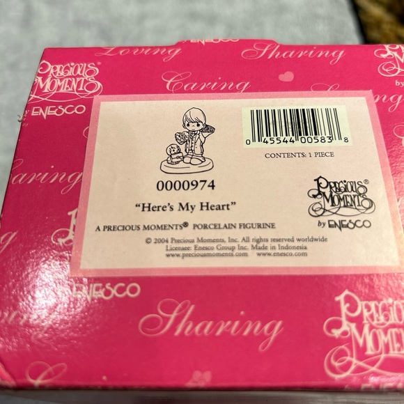 Here’s my Heart Precious Moments Valentine Figurine In Box - Picture 6 of 6